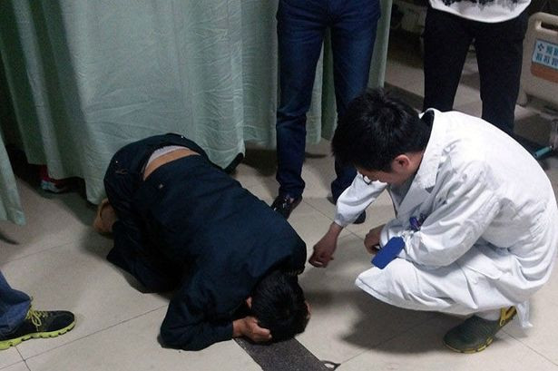 Bi kịch ở Trung Quốc: Cha đánh chết con vì lỗi chép bài của bạn ảnh 1