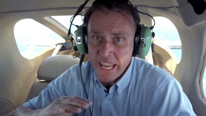 Video phóng viên BBC bay sát đảo Trung Quốc xây trái phép ảnh 1