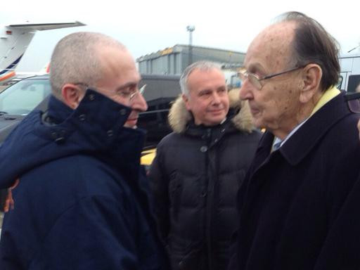 Đức đứng đằng sau quyết định ân xá cho Khodorkovsky ảnh 1