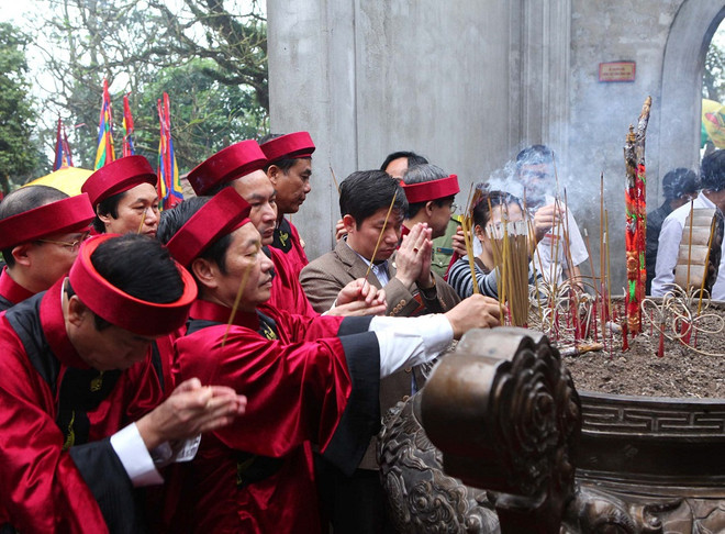 [Photo] Thành kính dâng hương giỗ Quốc Tổ Hùng Vương ảnh 7