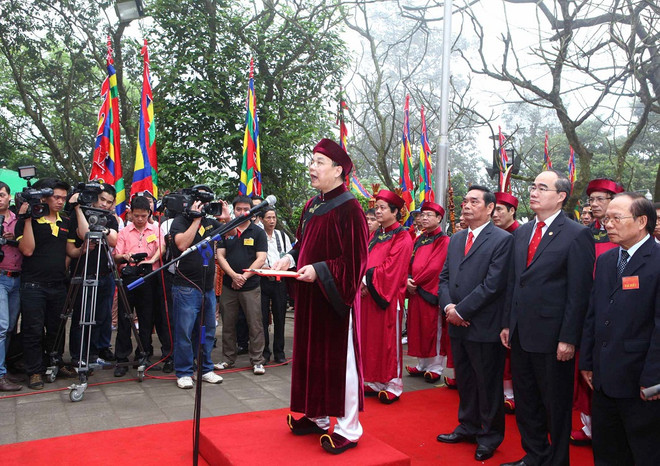 [Photo] Thành kính dâng hương giỗ Quốc Tổ Hùng Vương ảnh 6