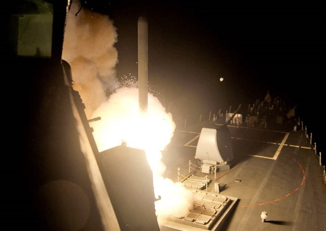 Công ty vũ khí Mỹ vớ bẫm nhờ chiến dịch không kích Iraq, Syria ảnh 1