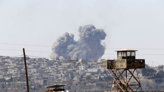 Mỹ-Jordan không kích đẩy lùi IS ở thị trấn biên giới Kobani ảnh 1