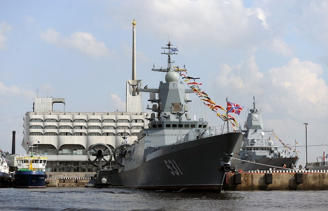 NATO phản ứng việc Nga đưa tàu chiến tới Eo biển Manche ảnh 1