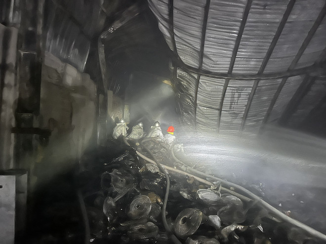 Hà Nội: Cháy kho chứa đồ điện ở Hoài Đức, không có thiệt hại về người ảnh 1