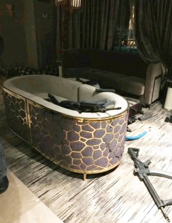 Hình ảnh đáng sợ bên trong căn phòng khách sạn của kẻ xả súng ở Vegas ảnh 3
