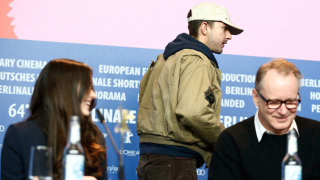 LaBeouf "giấu mặt" ở buổi công chiếu "Người đàn bà cuồng dâm" ảnh 2