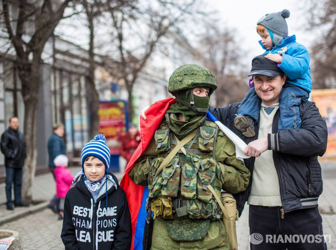 Putin nói với Obama: Nga có quyền bảo vệ công dân ảnh 1