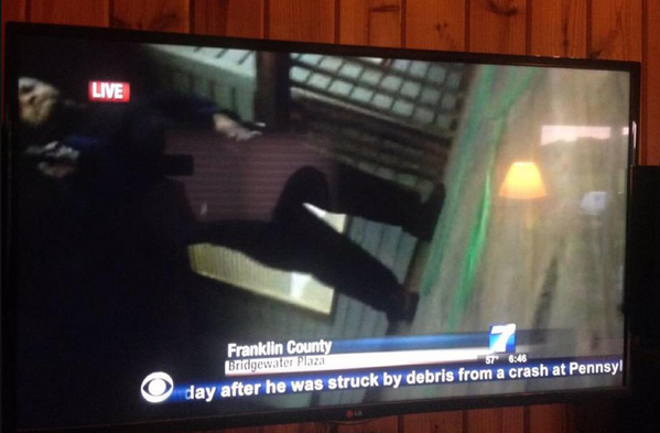 Phóng viên truyền hình bị bắn chết ngay khi đang dẫn trực tiếp ảnh 3