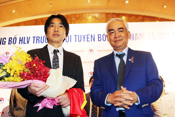 Tân huấn luyện viên người Nhật tin tưởng sẽ vô địch AFF Cup ảnh 1