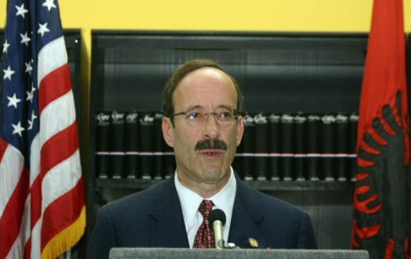 Hạ nghị sỹ Mỹ coi hành xử của Trung Quốc là đe dọa hòa bình ảnh 1