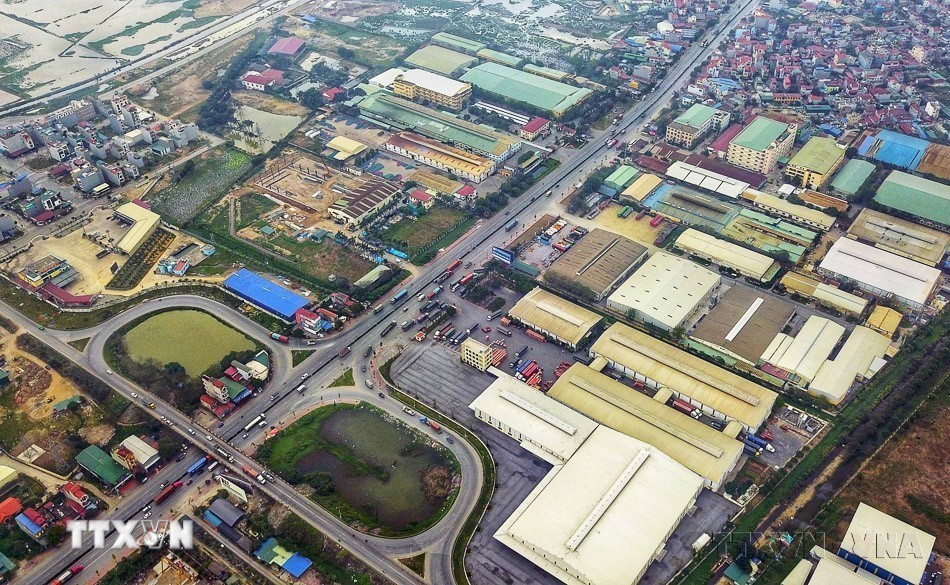 Giai đoạn 2016 - 2025, nền kinh tế đất nước đã có sự chuyển biến tích cực, toàn diện trên nhiều lĩnh vực, định hướng ứng dụng khoa học-công nghệ và đổi mới sáng tạo của Việt Nam cũng gắn chặt với mục tiêu phát triển bền vững và tăng trưởng xanh. Trong ảnh: Khu Công nghiệp Dệt may Phố Nối (Hưng Yên). (Ảnh: Phạm Kiên/TTXVN)