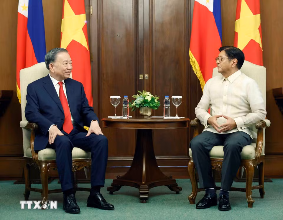 Tổng Bí thư, Chủ tịch nước Tô Lâm và Tổng thống Philippines Ferdinand Romualdez Marcos Jr. hội đàm hẹp. (Ảnh: Thống Nhất/TTXVN)