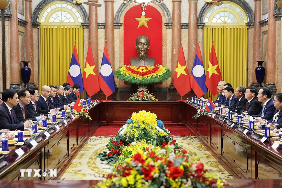 Chủ tịch nước Lương Cường hội đàm với Tổng Bí thư, Chủ tịch nước Lào Thongloun Sisoulith thăm cấp Nhà nước tới Việt Nam. (Ảnh: Lâm Khánh/TTXVN)