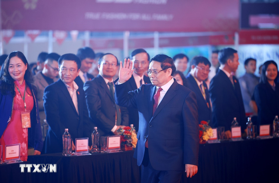 Thủ tướng Phạm Minh Chính đến dự Lễ bế mạc Hội chợ Mùa Xuân lần thứ nhất năm 2026. (Ảnh: Dương Giang/TTXVN)