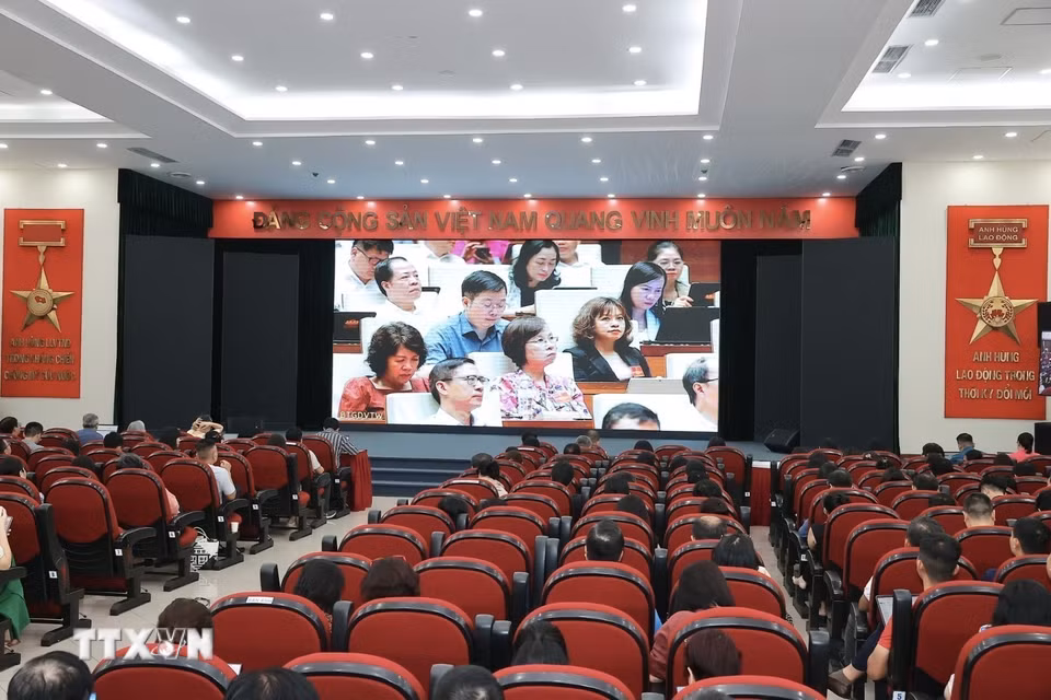 Cán bộ, đảng viên thuộc Đảng bộ Thông tấn xã Việt Nam tham dự Hội nghị. (Ảnh: Minh Quyết/TTXVN)