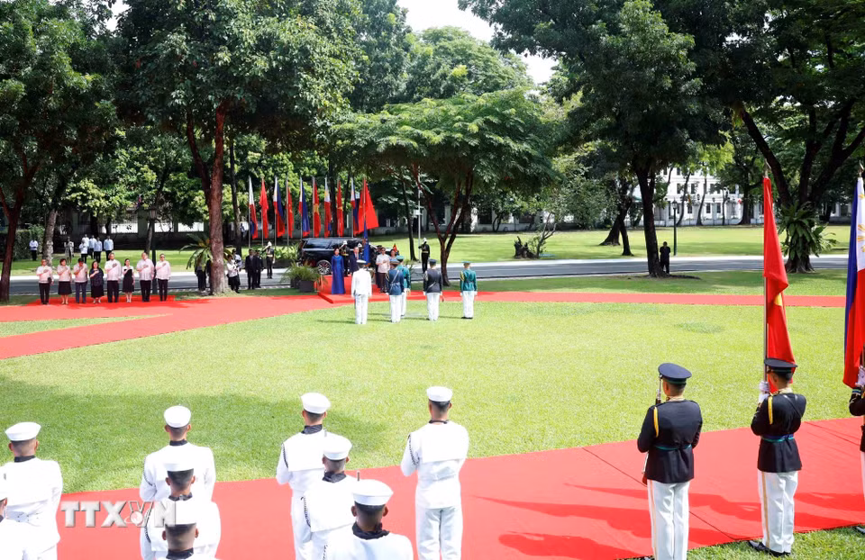 Lễ đón Tổng Bí thư, Chủ tịch nước Tô Lâm và Phu nhân được tổ chức trọng thể tại Phủ Tổng thống ở thủ đô Manila theo nghi thức cao nhất dành cho Nguyên thủ quốc gia. (Ảnh: Thống Nhất/TTXVN)