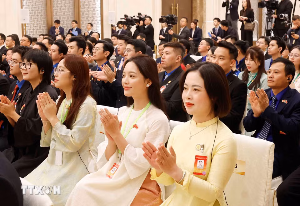 Tổng Bí thư, Chủ tịch nước Tô Lâm và Tổng Bí thư, Chủ tịch nước Tập Cận Bình gặp gỡ thanh niên hai nước- Ảnh 11.