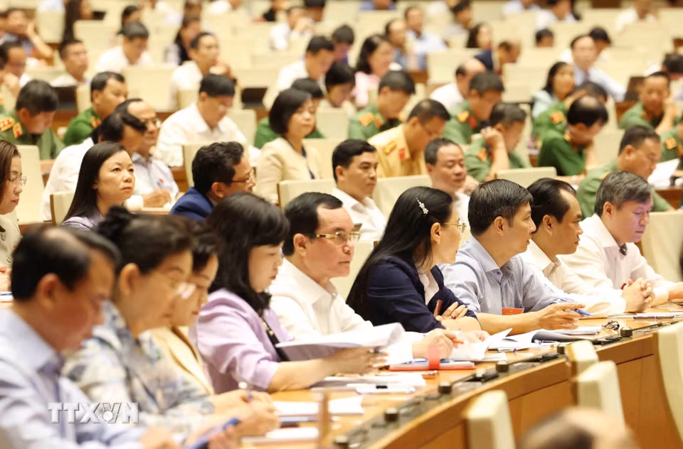 Đại biểu dự hội nghị tại điểm cầu trung tâm - Hội trường Diên Hồng, Nhà Quốc hội (Hà Nội). (Ảnh: Phương Hoa/TTXVN)