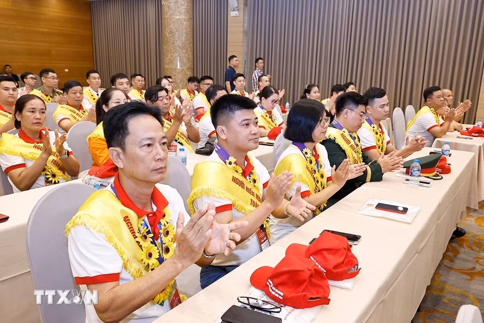 Đại biểu dự Lễ tôn vinh người hiến máu tình nguyện tiêu biểu toàn quốc năm 2026. (Ảnh: Doãn Tấn/TTXVN)