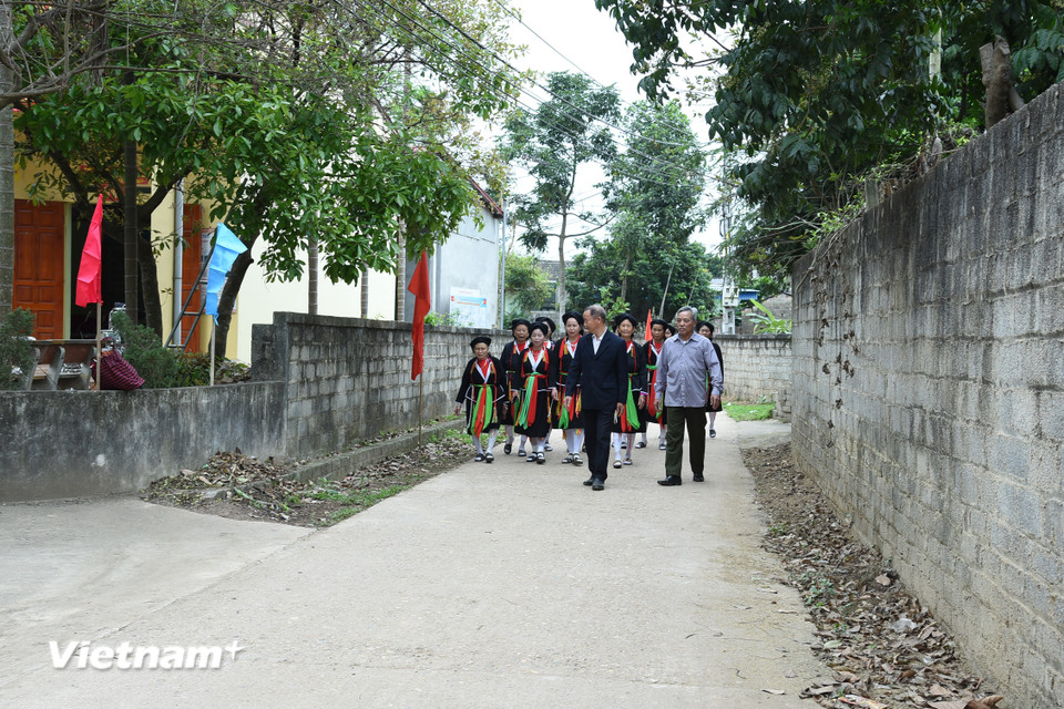 Cử tri xã Nam Hòa hướng đến ngày bầu cử đại biểu Quốc hội khóa XVI và đại biểu Hội đồng nhân dân các cấp nhiệm kỳ 2026-2031. (Ảnh: Vietnam+)