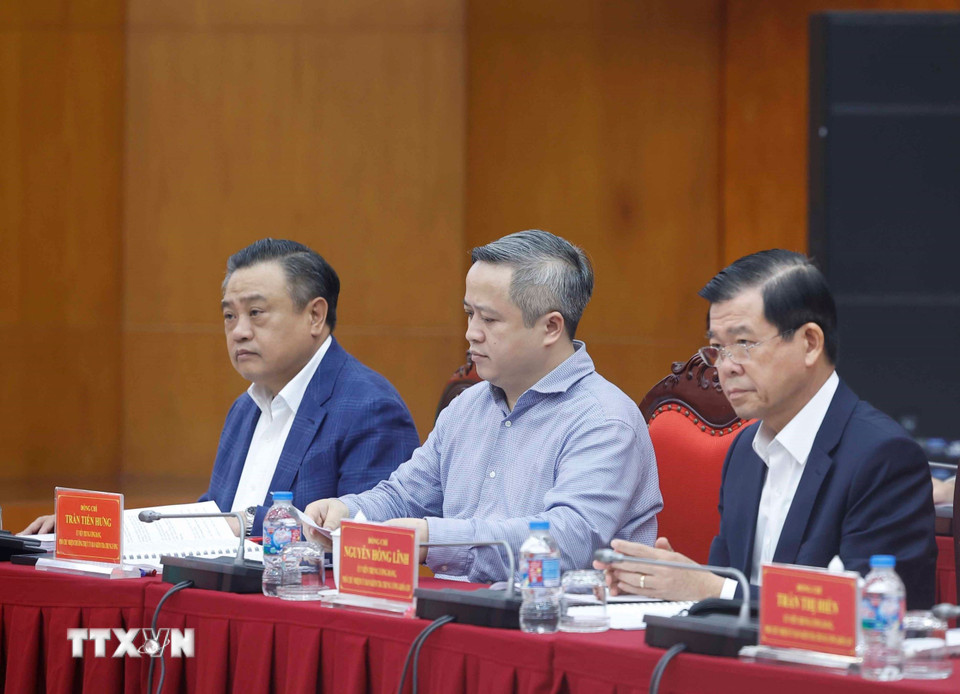 Các đại biểu tham dự buổi làm việc. (Ảnh: Thống Nhất/TTXVN)