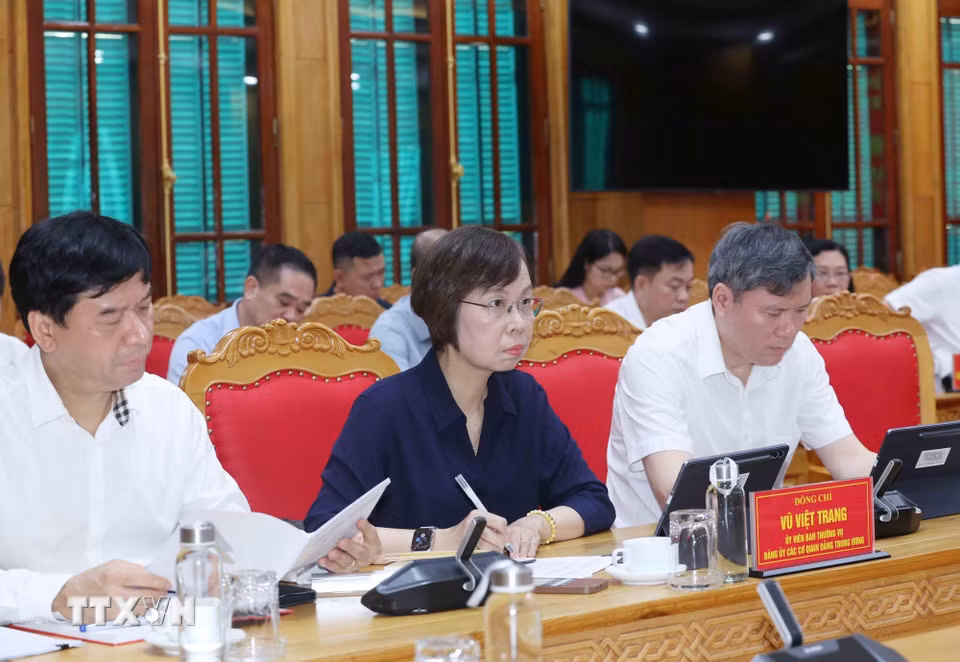 Các đồng chí Ủy viên Ban Thường vụ Đảng ủy các cơ quan Đảng Trung ương dự hội nghị. (Ảnh: Phương Hoa/TTXVN)