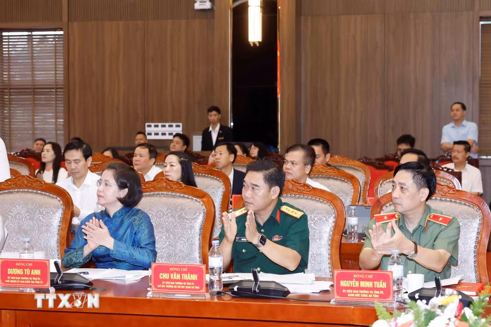 Các đại biểu tham dự cuộc làm việc. (Ảnh: Thống Nhất/TTXVN)