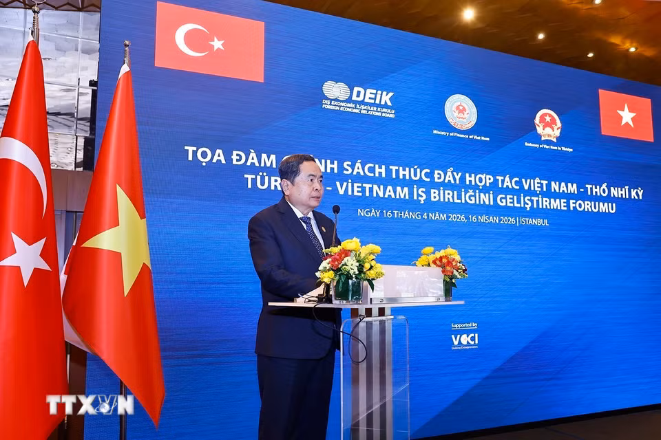 Chủ tịch Quốc hội Trần Thanh Mẫn phát biểu tại Phiên khai mạc Tọa đàm chính sách thúc đẩy hợp tác Việt Nam-Thổ Nhĩ Kỳ. (Ảnh: Doãn Tấn/TTXVN)