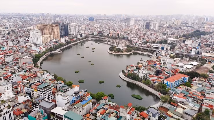 Hồ Đống Đa. (Ảnh: TTXVN phát)