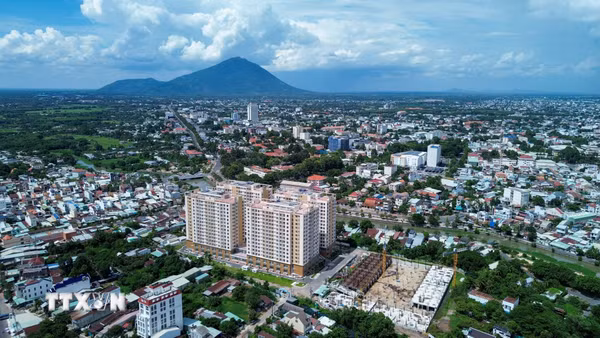 Quốc hội làm việc liên quan đến Luật chứng khoán, lĩnh vực công thương và nhà ở