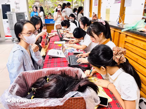 1.176 bộ tóc được hiến tặng tại Ngày hội Trạm tóc ước mơ 2026 