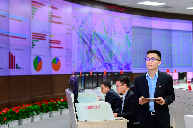 Ảnh minh họa. (Ảnh: Viettel) Doanh thu Viettel 6 tháng đầu năm 2021 tăng mạnh nhờ chuyển đổi số ảnh 1