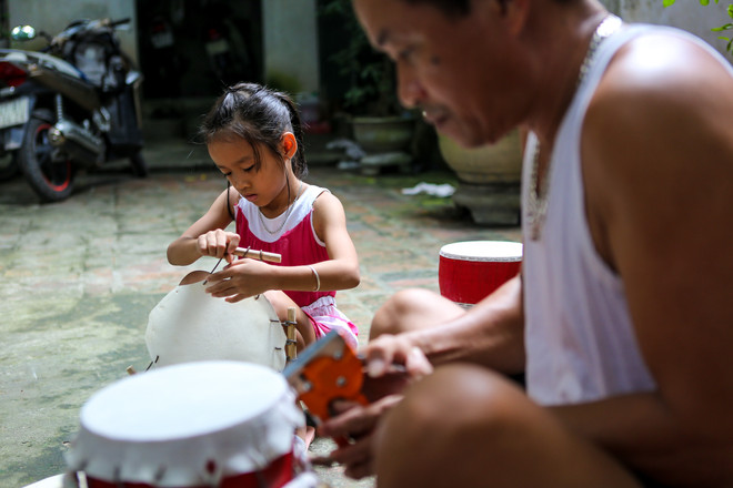 Trở về ngôi làng tuổi thơ, nơi giữ gìn đồ chơi trung thu truyền thống ảnh 15