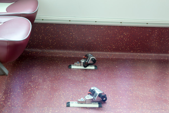 Cận cảnh xe buýt 2 tầng độc đáo phục vụ khách du lịch ở Hà Nội ảnh 9