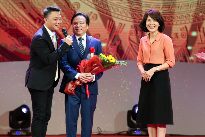 (Ảnh: Minh Sơn/Vietnam+) Tuyên dương 377 điển hình tiên tiến toàn quốc năm 2017 ảnh 5