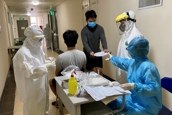 Miễn phí data và cước liên lạc cho lực lượng tuyến đầu chống dịch ảnh 1