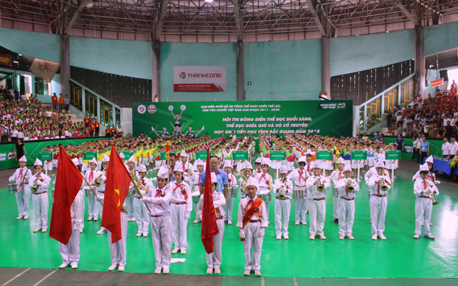 Bắc Giang tăng cường phong trào thể dục cho học sinh tiểu học ảnh 1