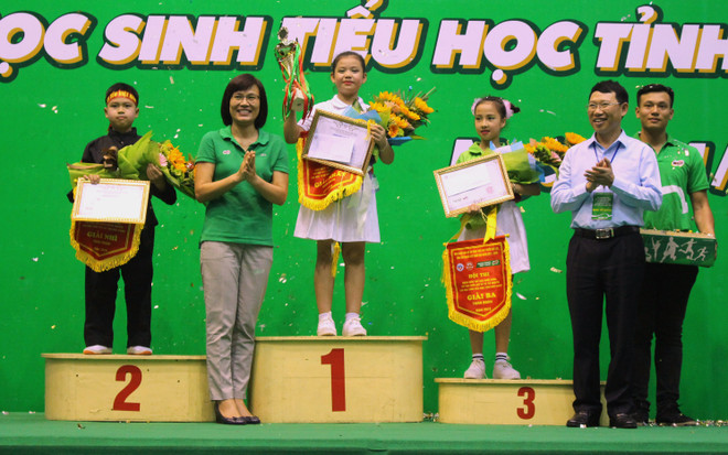 Bắc Giang tăng cường phong trào thể dục cho học sinh tiểu học ảnh 5