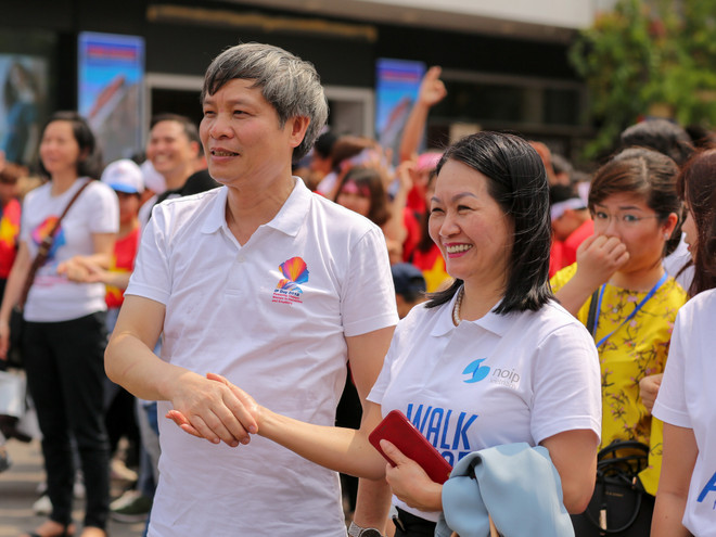 Giới trẻ xếp hình sao năm cánh hưởng ứng Ngày Sở hữu trí tuệ thế giới ảnh 13