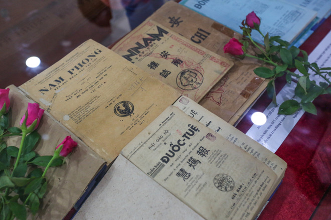 Cận cảnh 152 hiện vật Bảo tàng báo chí đầu tiên của Việt Nam ảnh 23