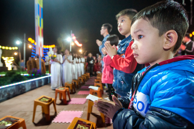 Hà Nam: Lễ cầu an đầu năm dành riêng cho giới trẻ tại chùa Ninh Tảo ảnh 9