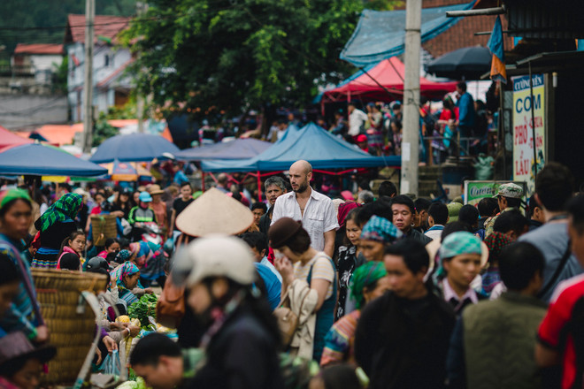 Chợ Bắc Hà là điểm đến của du khách trong và ngoài nước mỗi khi lên Lào Cai. (Ảnh: Minh Sơn/Vietnam+) Cuối tuần khám phá phiên chợ nguyên sơ ở vùng cao Bắc Hà ảnh 11