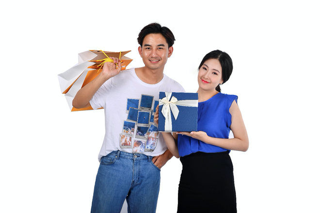 MobiFone ưu đãi lớn cho các khách hàng mua iPhone 12 ảnh 1