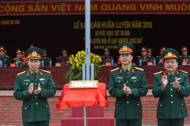Sôi nổi lễ ra quân huấn luyện năm 2018 của Sư đoàn 304 ảnh 7