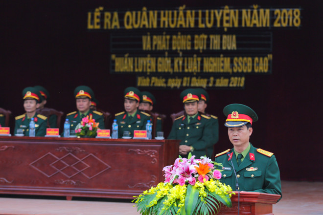 Sôi nổi lễ ra quân huấn luyện năm 2018 của Sư đoàn 304 ảnh 1