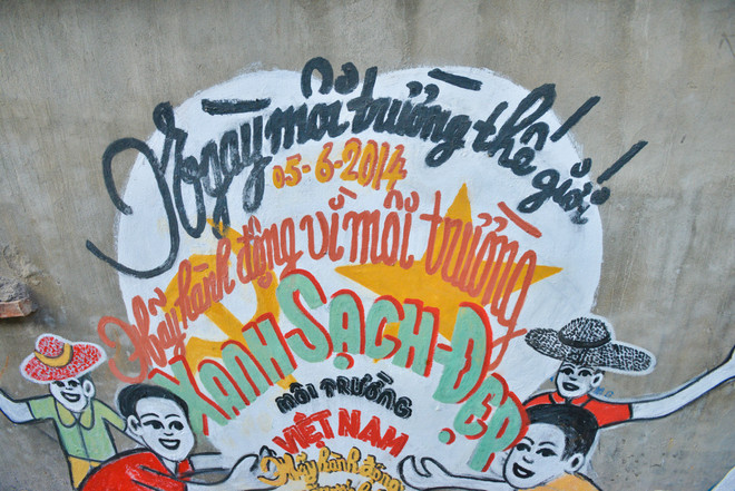 Khám phá những bích họa có một không hai trong con ngõ nhỏ Hà Nội ảnh 6