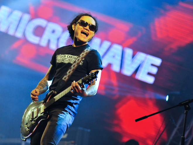 Dàn sao Việt “cháy” cùng live show Đôi bàn tay thắp lửa ảnh 7