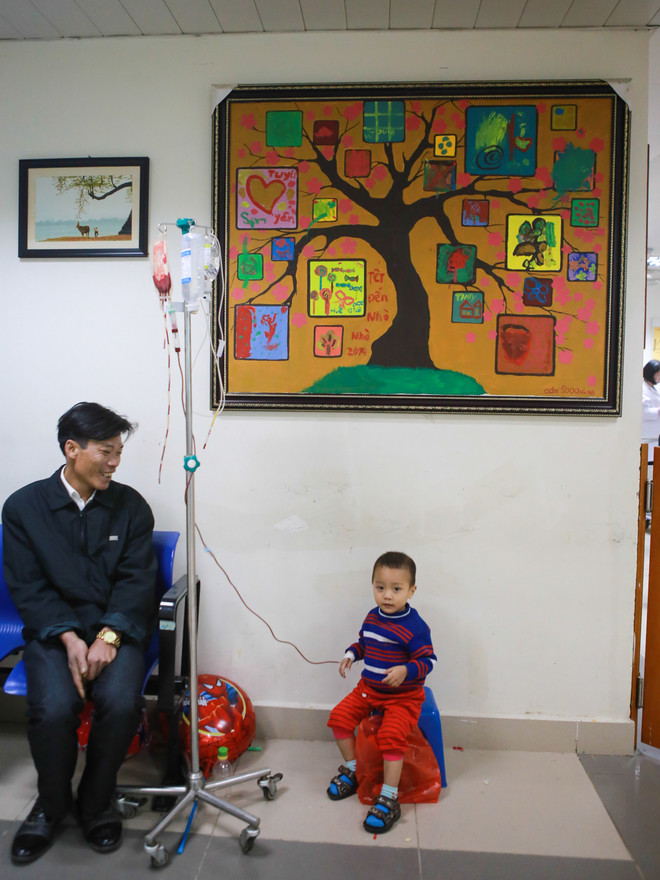 Xúc động chuyến xe cuối năm chở bệnh nhi về quê ăn Tết ảnh 14