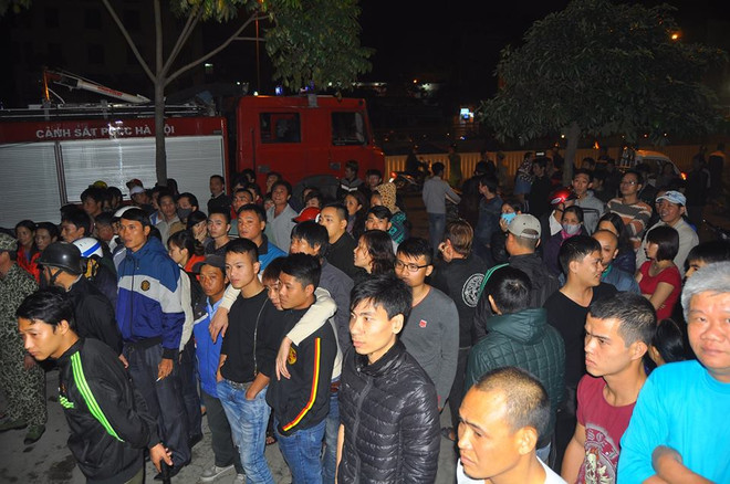 Hà Nội: Chợ Cầu Diễn "bốc hỏa" giữa đêm, có thể do chập điện ảnh 5